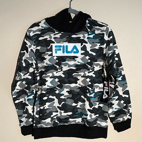 NWT FILA Kids Sweatshirt - Picture 1 of 3